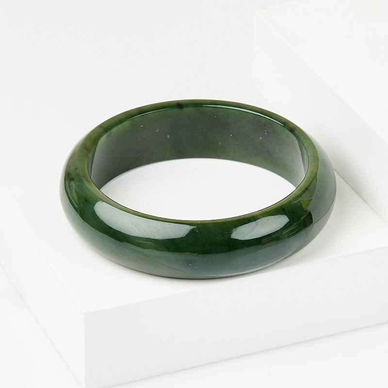 Браслет нефрит зеленый Россия цельный 19 см