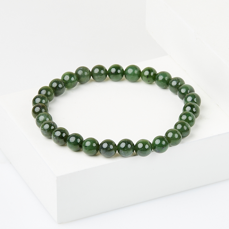 Браслет нефрит зеленый Россия 7 мм 19 см