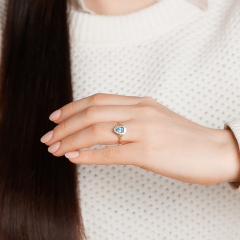 Кольцо топаз голубой Бразилия (серебро 925 пр. позолота) огранка размер 17