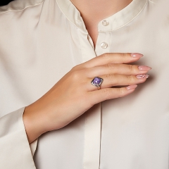 Кольцо чароит Россия (серебро 925 пр. родир. бел.) размер 18