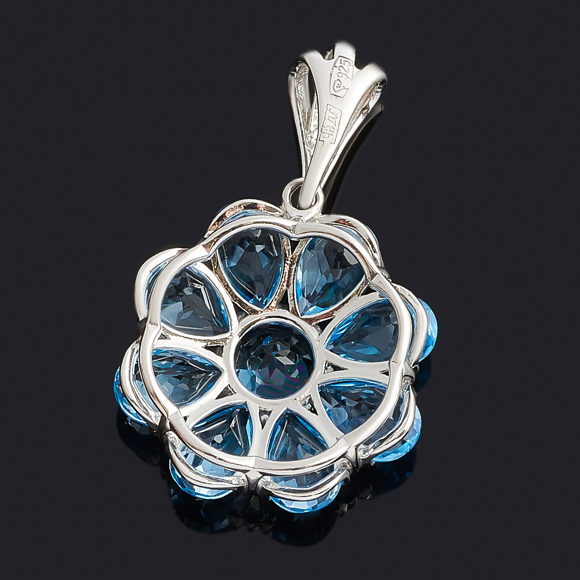 Кулон топаз swiss Бразилия (серебро 925 пр. родир. бел.) цветок огранка