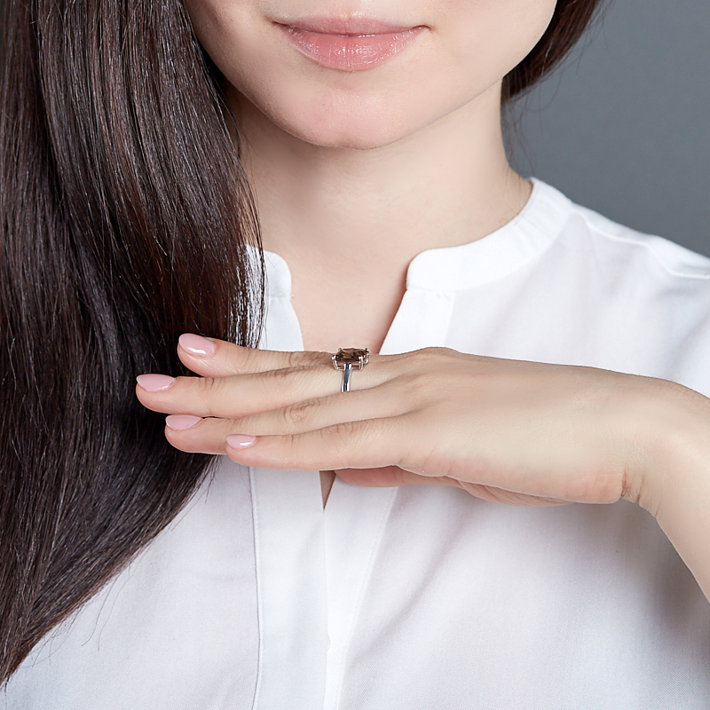 Кольцо раухтопаз Бразилия (серебро 925 пр. родир. бел.) огранка размер 17,5