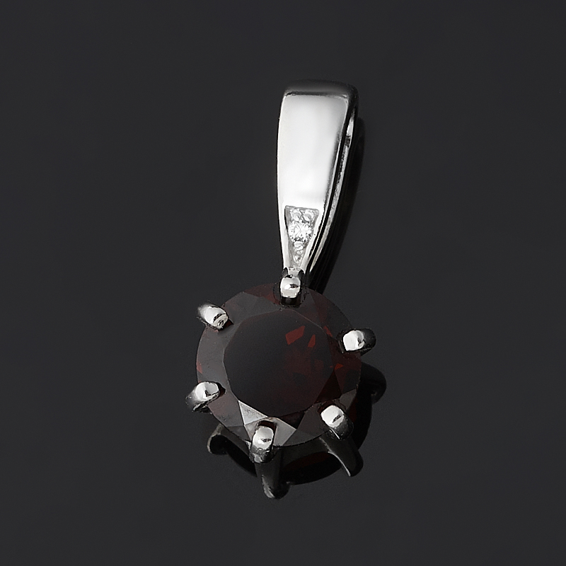 Кулон гранат альмандин Индия (серебро 925 пр. родир. бел.) огранка
