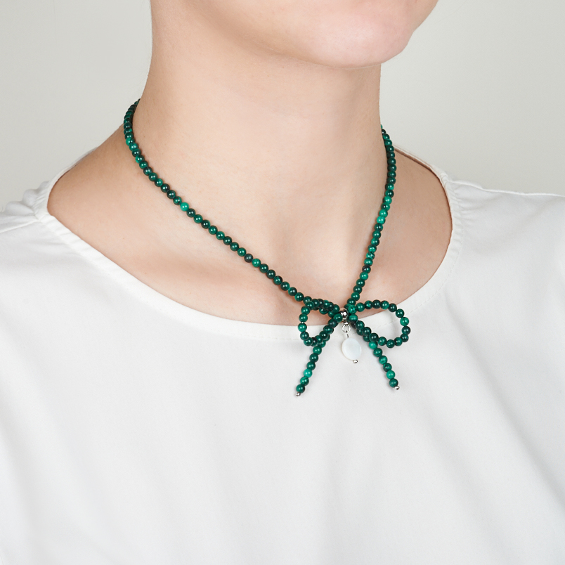 Бусы малахит Конго (сталь хир.) (колье) 4 мм 44 см (+7 см)