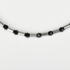 Бусы микс гематит, турмалин (сталь хир.) 4 мм 46 см (+7 см)