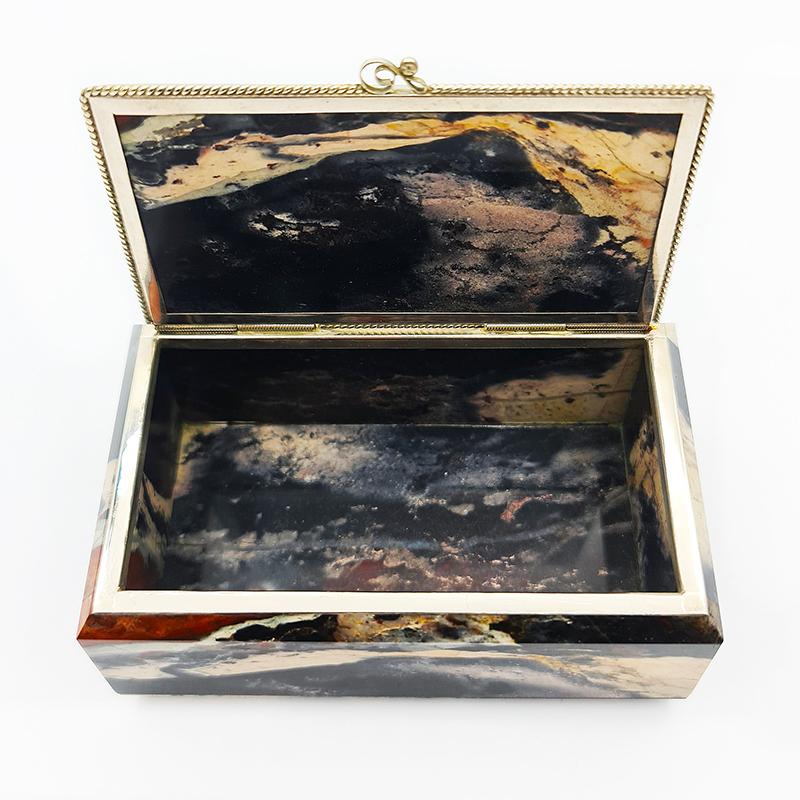 Шкатулка яшма уральская Россия (мельхиор) 9,5х5,5х4 см