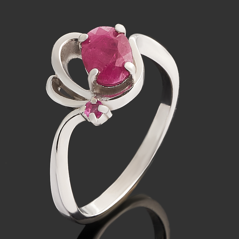 Кольцо рубин Мьянма (серебро 925 пр. родир. бел.) огранка размер 17,5