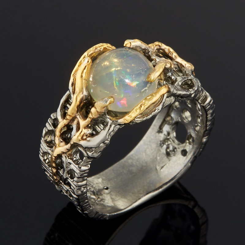 Кольцо опал благородный белый Эфиопия (серебро 925 пр. позолота, родир. черн.) размер 18
