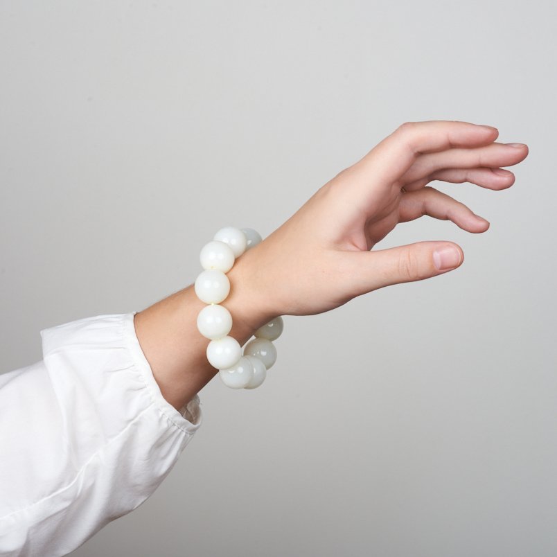 Браслет нефрит белый Россия 20 мм 19 см