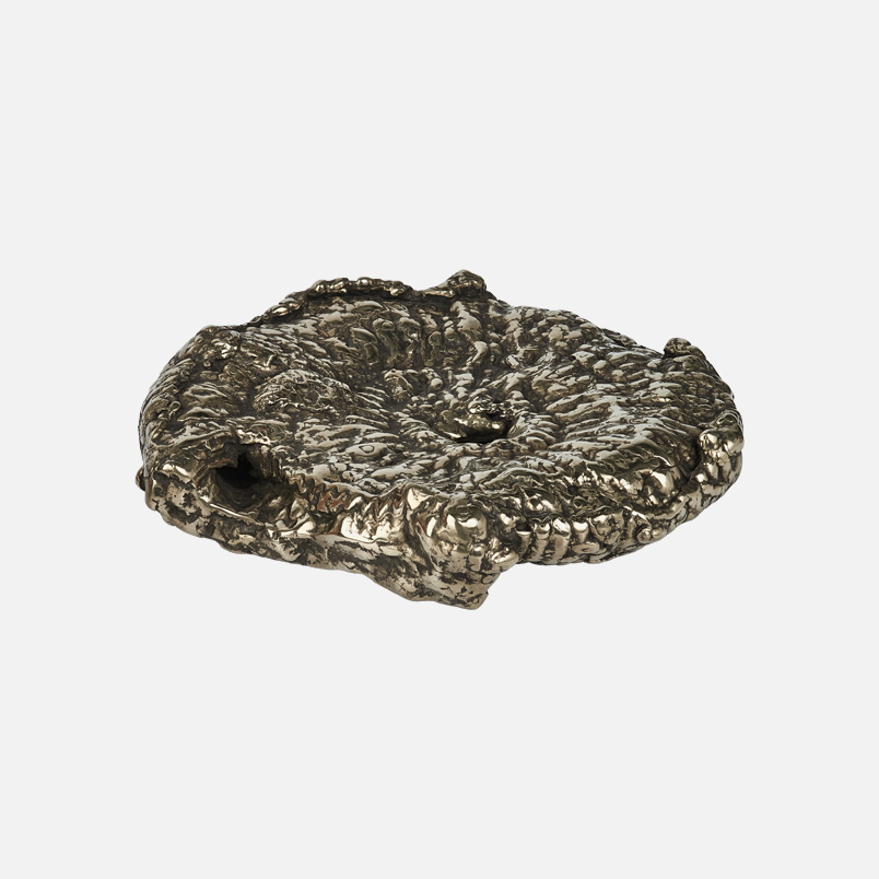 Окаменелость пиритизированная аммонит Россия 16-20 см (на подставке)