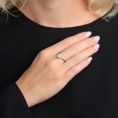 Кольцо опал благородный желтый Эфиопия (серебро 925 пр.) размер 17