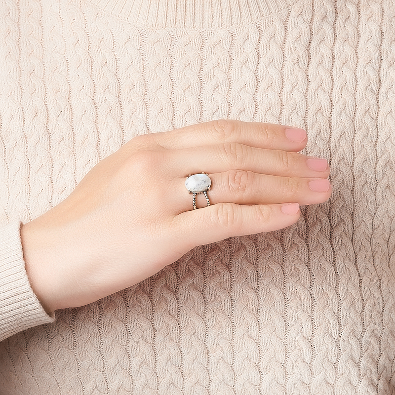 Кольцо лунный камень (адуляр) Индия (серебро 925 пр. оксидир.) размер 17,5