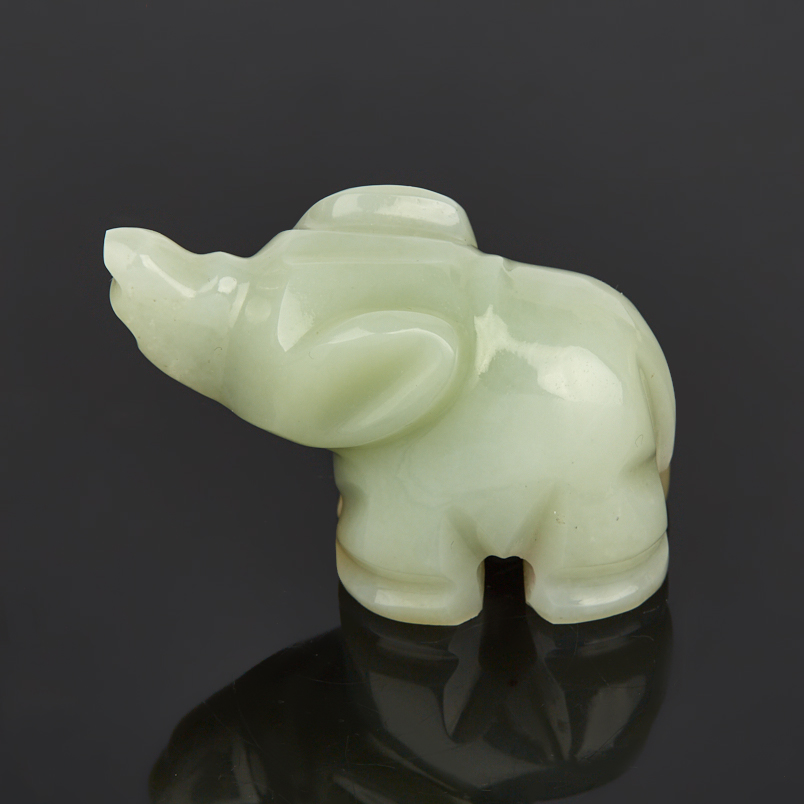 Слон нефрит белый Россия 5,5 см