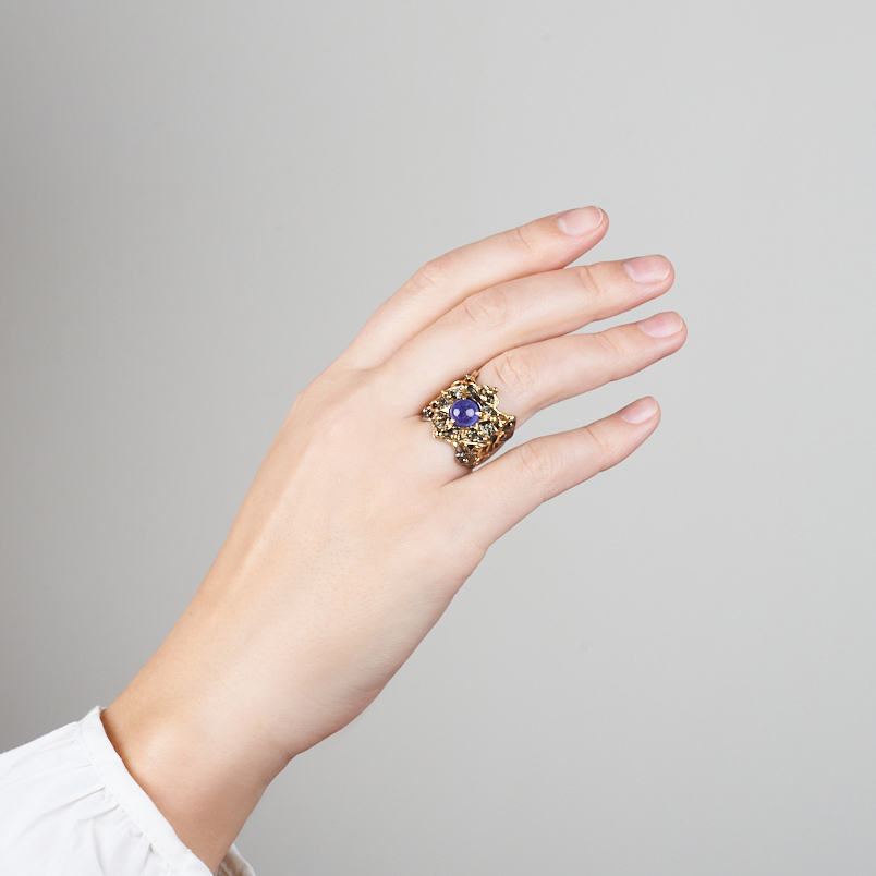 Кольцо танзанит Танзания (серебро 925 пр. позолота, родир. черн.) размер 18,5