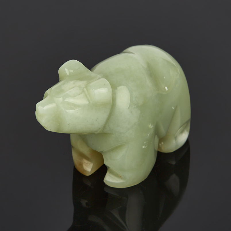 Медведь нефрит белый Россия 6 см