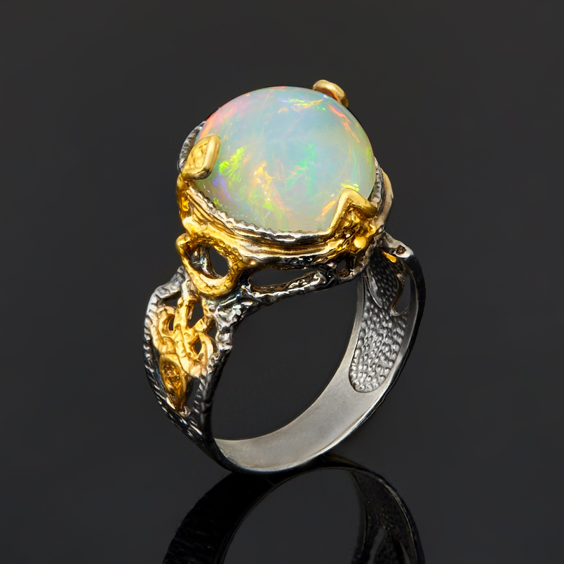 Кольцо опал благородный белый Эфиопия (серебро 925 пр. позолота, родир. черн.) размер 18