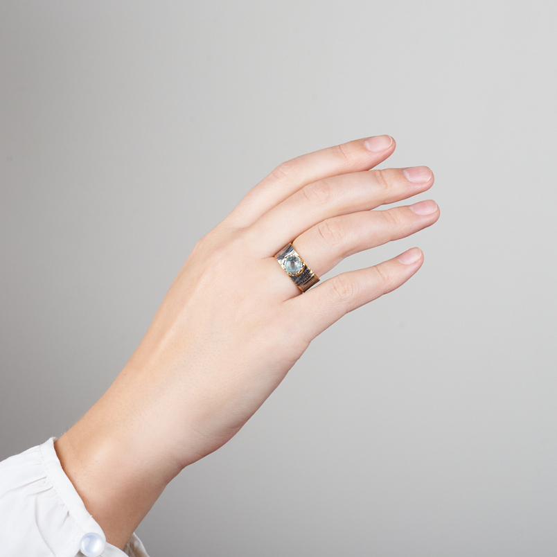 Кольцо аквамарин Россия (серебро 925 пр. позолота, родир. сер.) размер 19