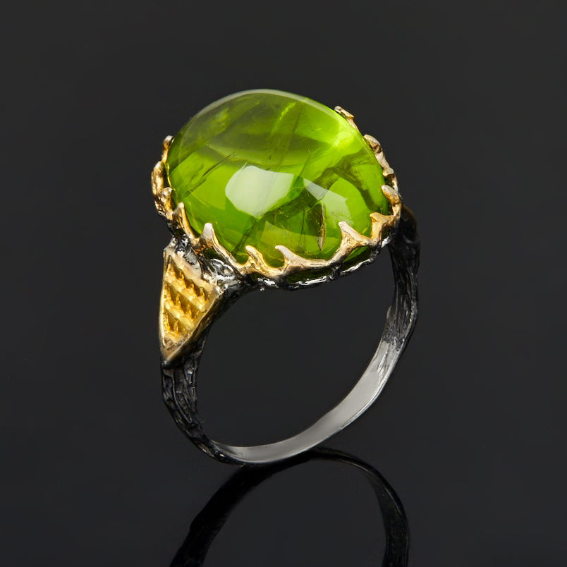 Кольцо хризолит США (серебро 925 пр. позолота, родир. черн.) размер 18