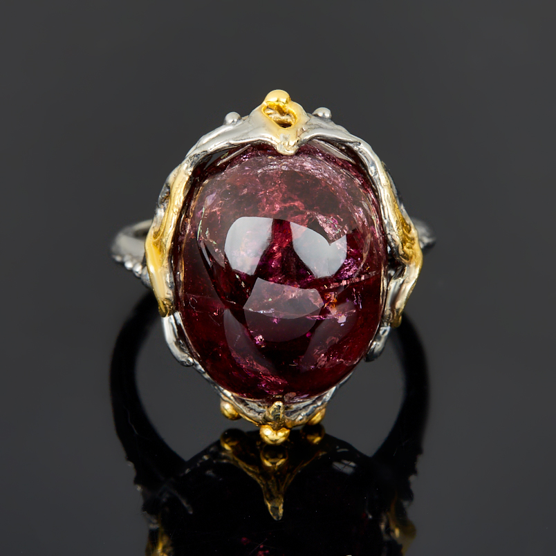 Кольцо турмалин розовый (рубеллит) Бразилия (серебро 925 пр. позолота, родир. сер.) размер 17,5