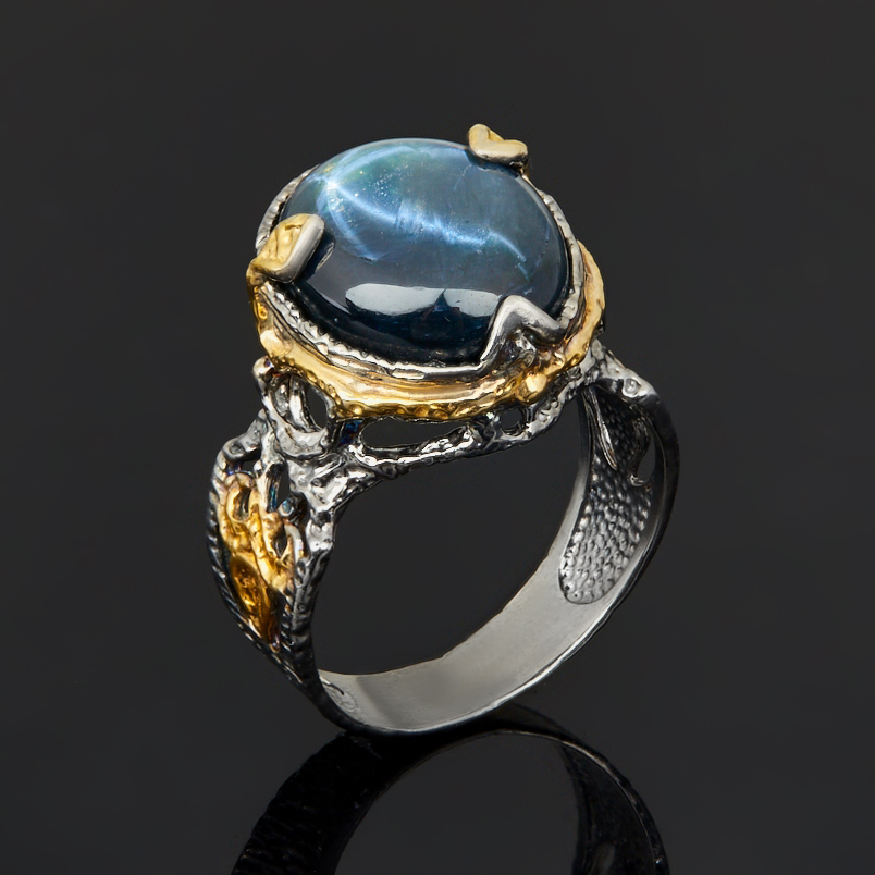 Кольцо звездчатый корунд Нигерия (серебро 925 пр. родир. сер. позолота) размер 17,5