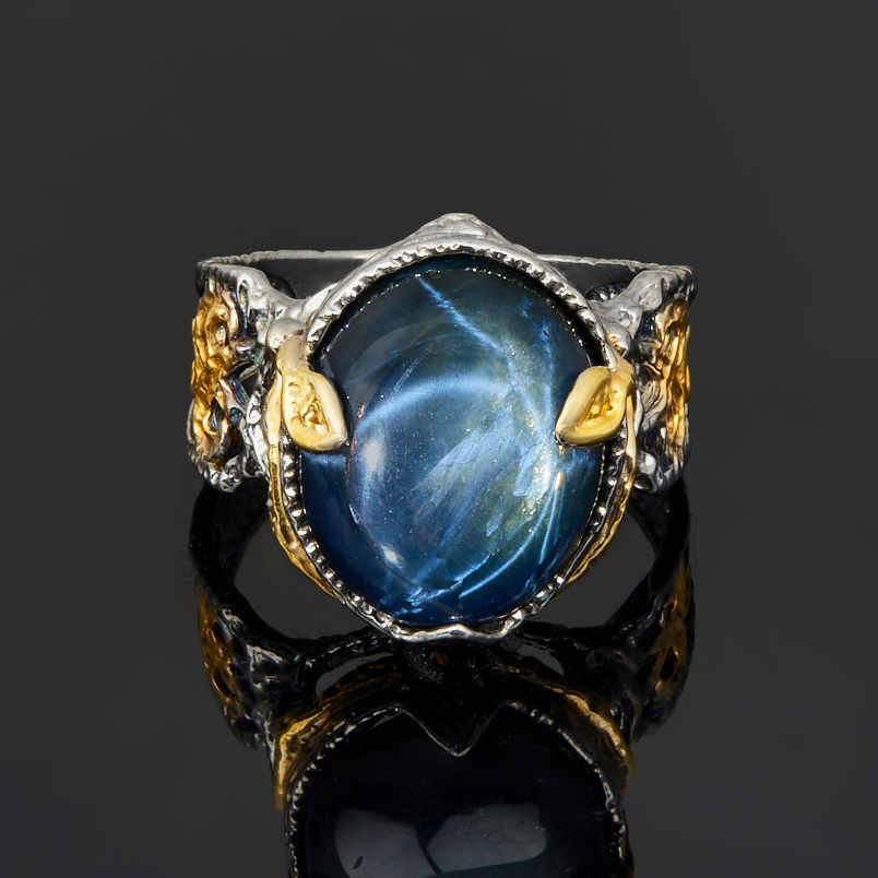 Кольцо звездчатый корунд Нигерия (серебро 925 пр. родир. сер. позолота) размер 17,5