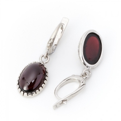 Серьги гранат альмандин Индия (серебро 925 пр.)