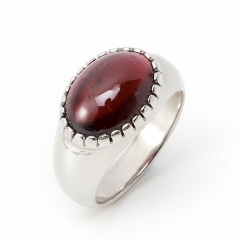 Кольцо гранат альмандин Индия (серебро 925 пр.) размер 17,5
