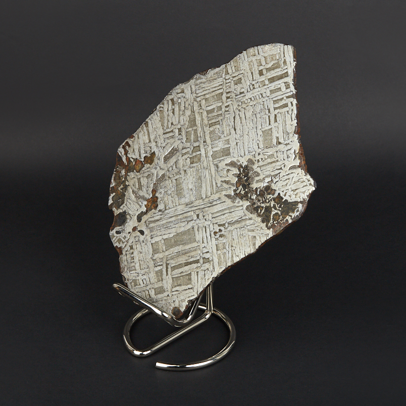 Срез метеорит Россия 16-20 см (на подставке)