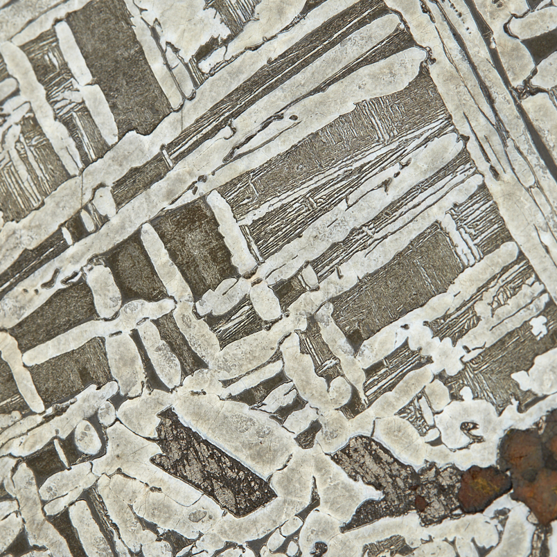 Срез метеорит Россия 16-20 см (на подставке)