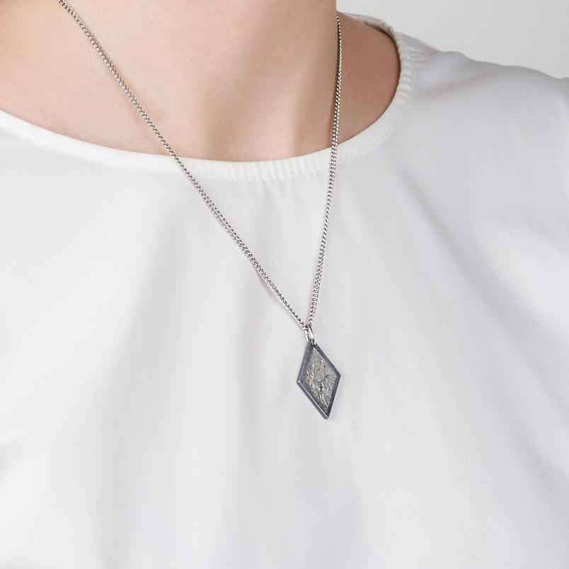Кулон метеорит (биж. сплав) ромб 3,5 см