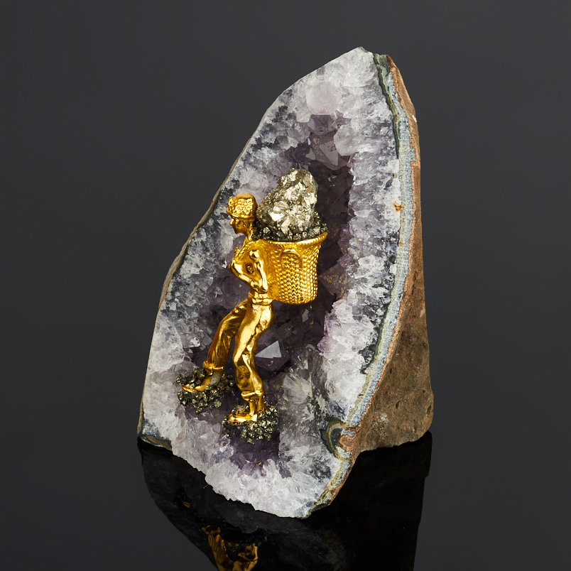 Минералогическая композиция микс аметист, пирит (биж. сплав позолота) 10-12 см