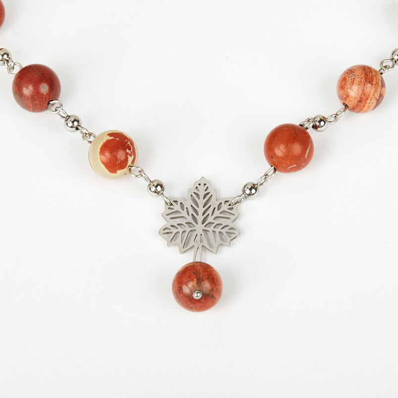 Бусы яшма красная ЮАР (сталь хир.) (колье) 10 мм 40 см (+7 см)