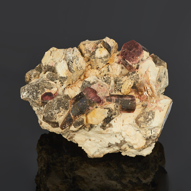 Друза турмалин розовый (рубеллит), раухтопаз Россия (16-20 см)