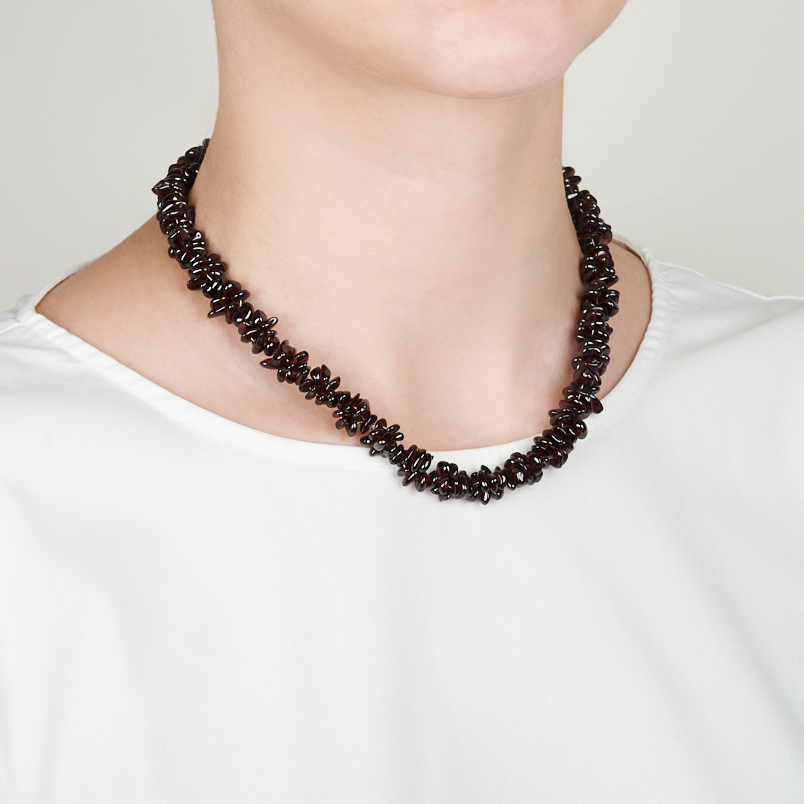 Бусы гранат альмандин Индия (сталь хир.) (жгут) 46 см (+7 см)