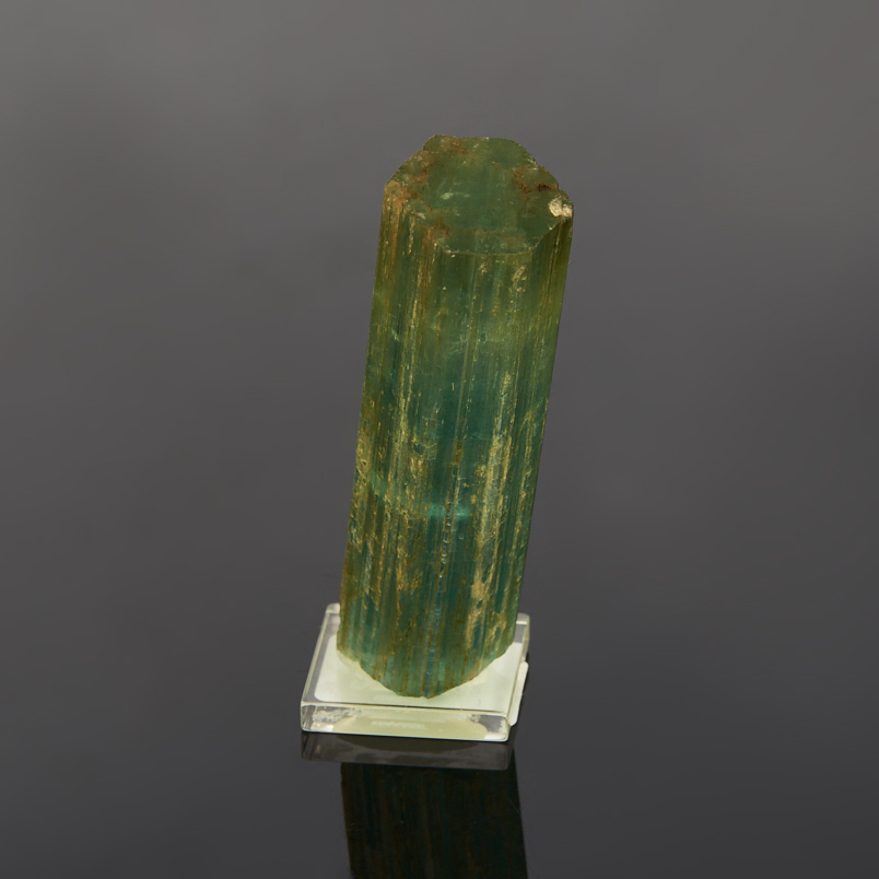 Кристалл аквамарин Россия (ограненный) (7-12 см)