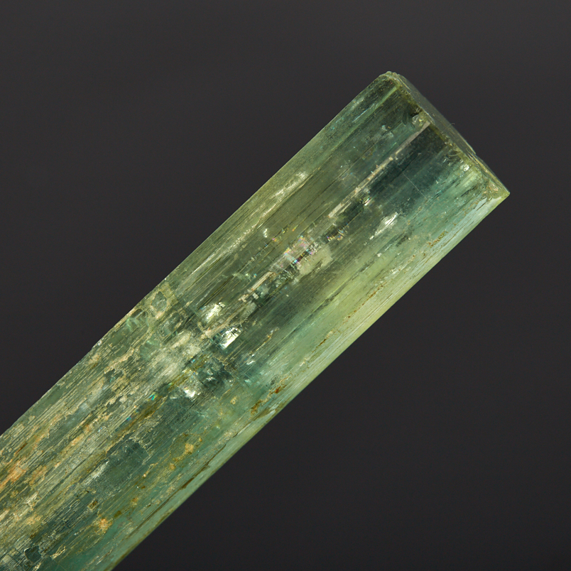 Кристалл аквамарин Россия (ограненный) (7-12 см)