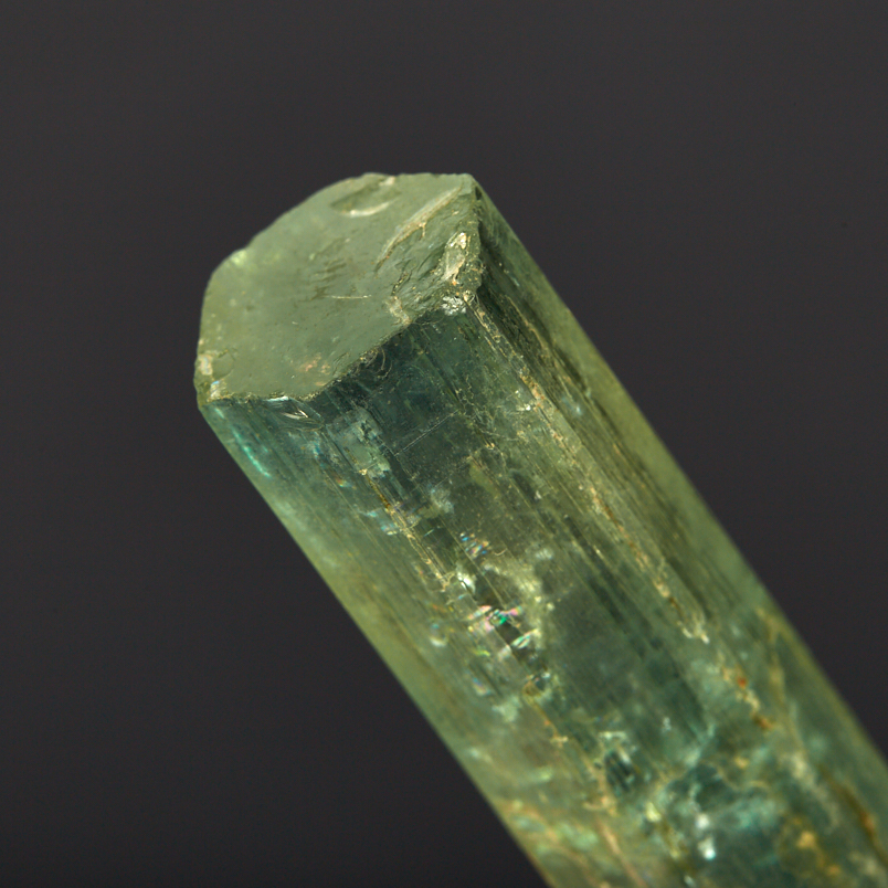 Кристалл аквамарин Россия (ограненный) (7-12 см)