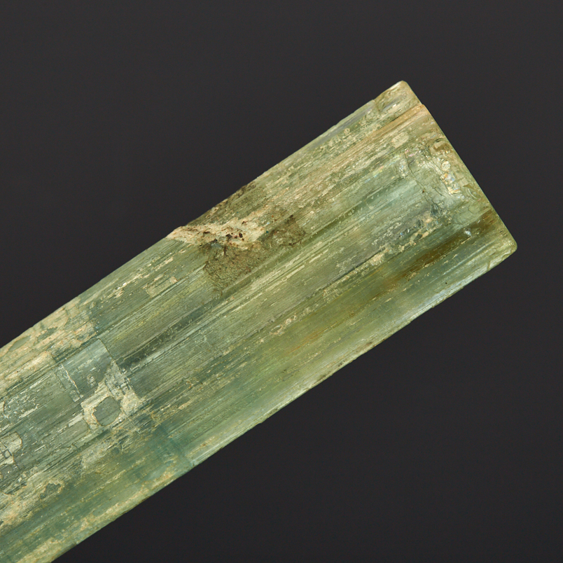 Кристалл аквамарин Россия (ограненный) (7-12 см)