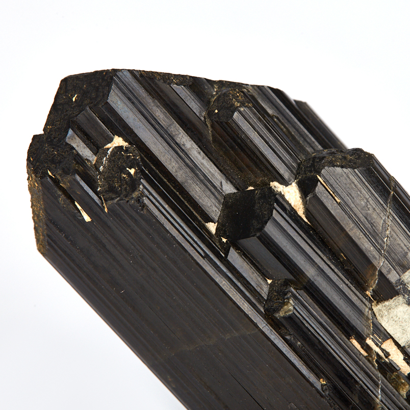 Кристалл турмалин черный (шерл) Россия (ограненный) (7-12 см)