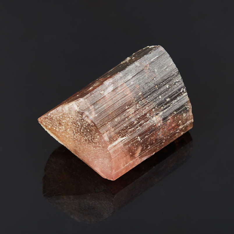 Кристалл турмалин розовый (рубеллит) Россия (ограненный) (3-4 см)