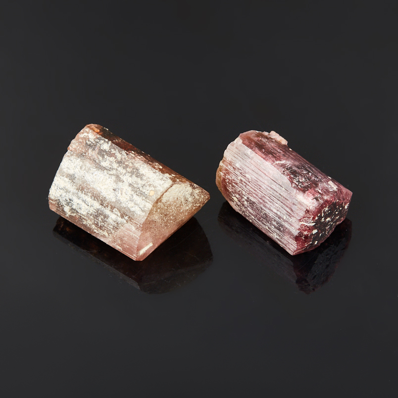 Кристалл турмалин розовый (рубеллит) Россия (ограненный) (3-4 см)