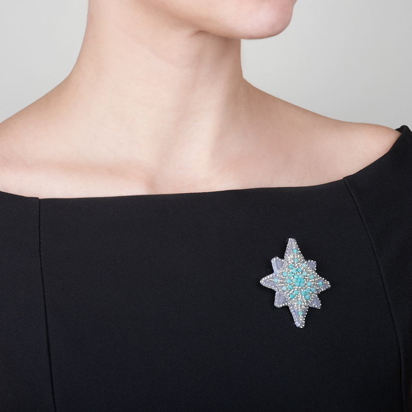 Брошь амазонит Перу (сталь хир., текстиль) огранка