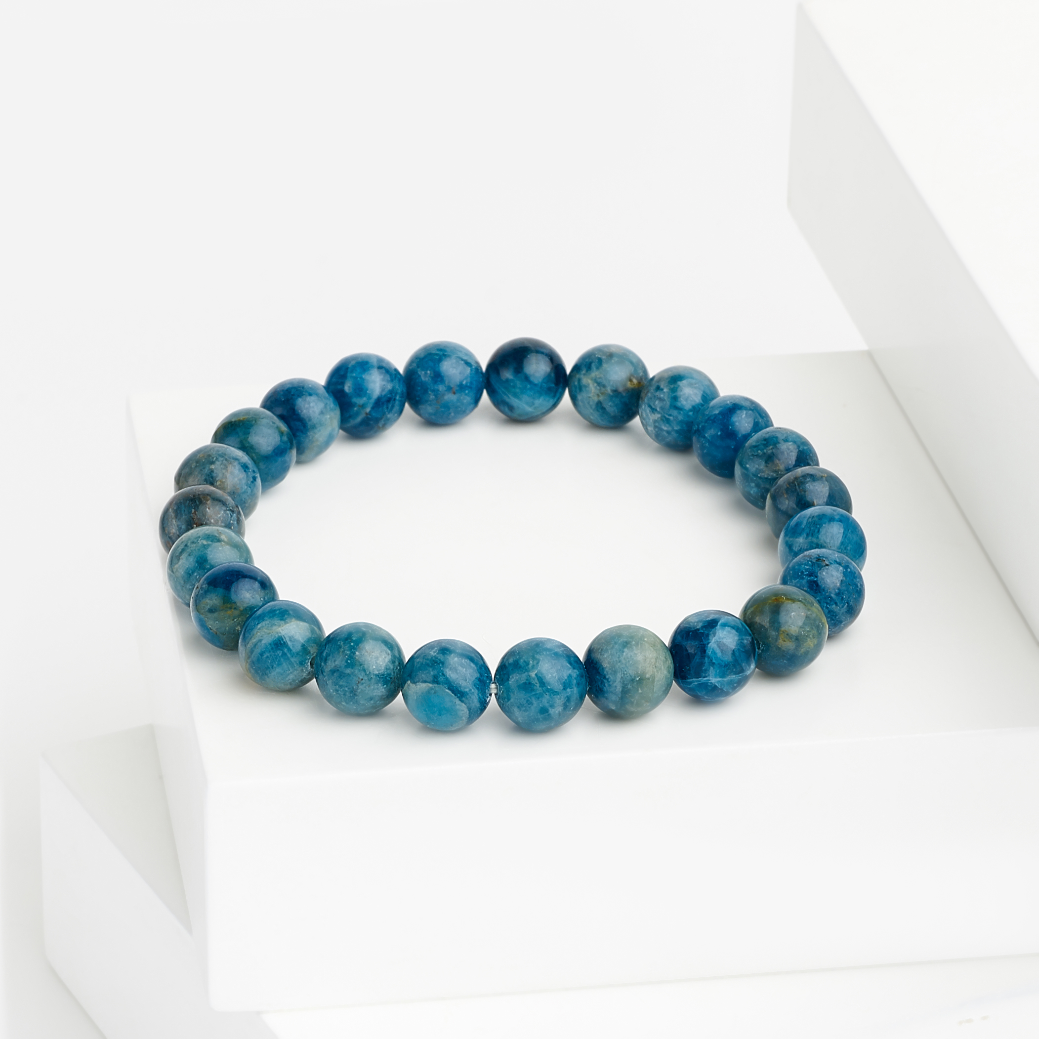 Браслет апатит синий Бразилия 8 мм 16 см