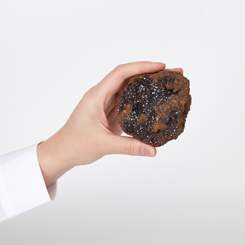 Друза гранат андрадит Россия (7-12&nbsp;см)