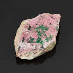 Образец кобальтокальцит с малахитом Конго (12-16 см)