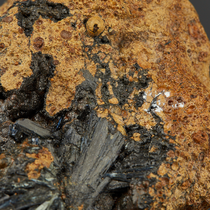 Образец керченит Россия 7-9&nbsp;см