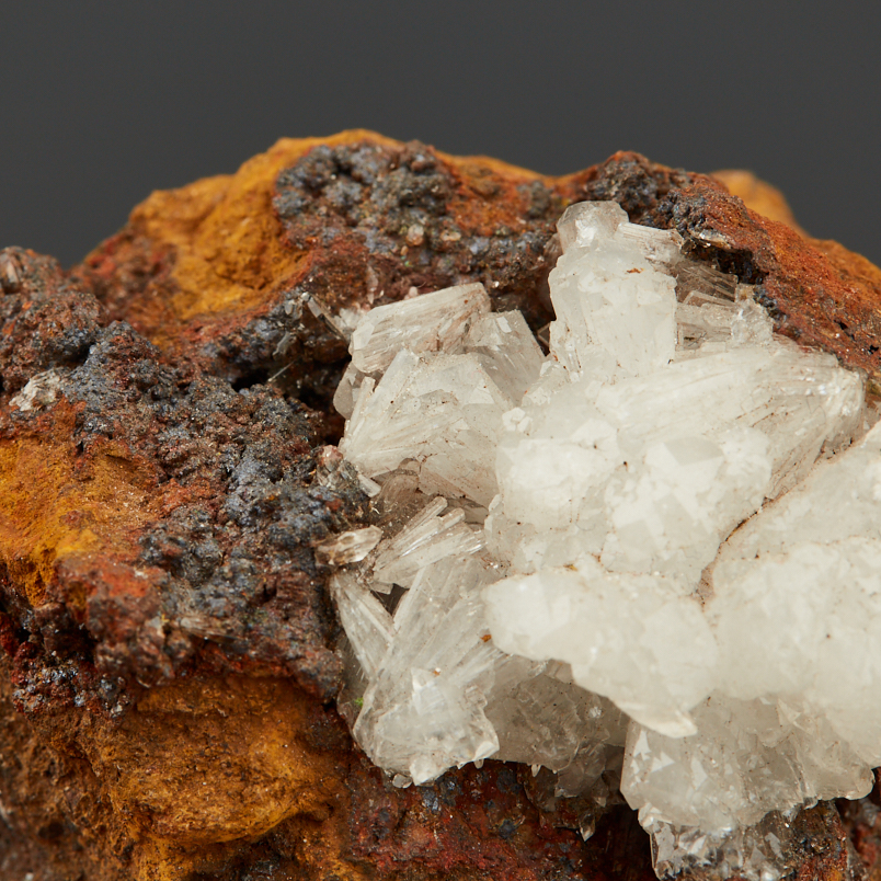 Образец гемиморфит Мексика 5-7&nbsp;см (на подставке)