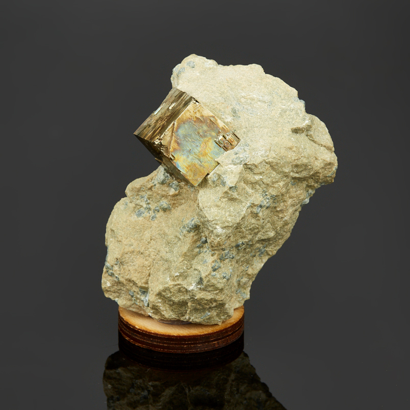 Образец пирит Испания (в породе) (7-12&nbsp;см)