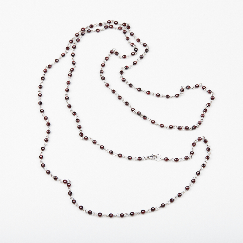 Бусы гранат альмандин Индия (сталь хир.) длинные 4 мм 125 см
