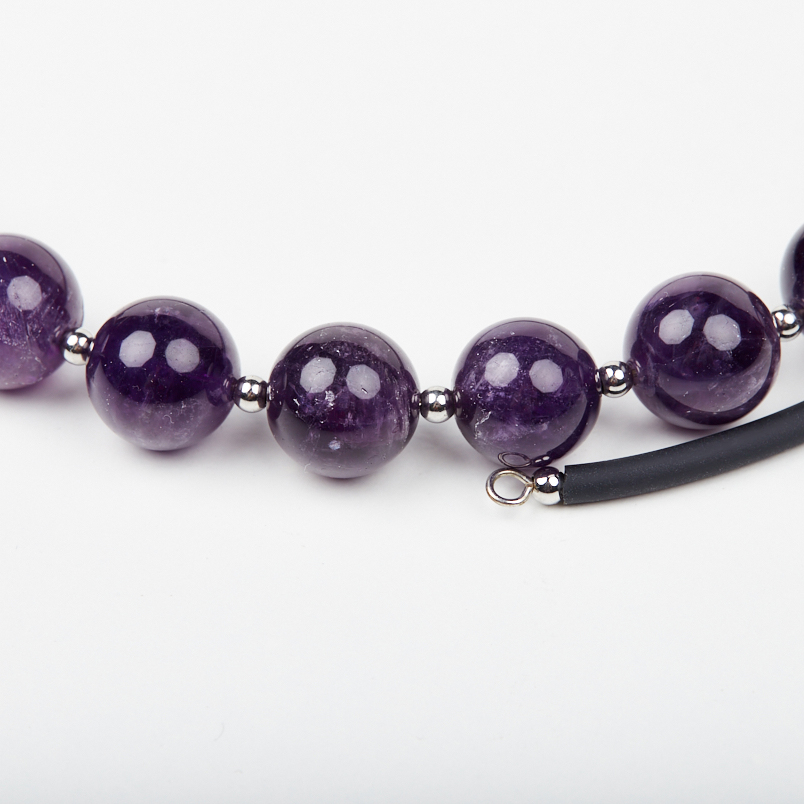 Бусы аметист Бразилия (биж. сплав, силикон) (колье) 12 мм (регулируемый)